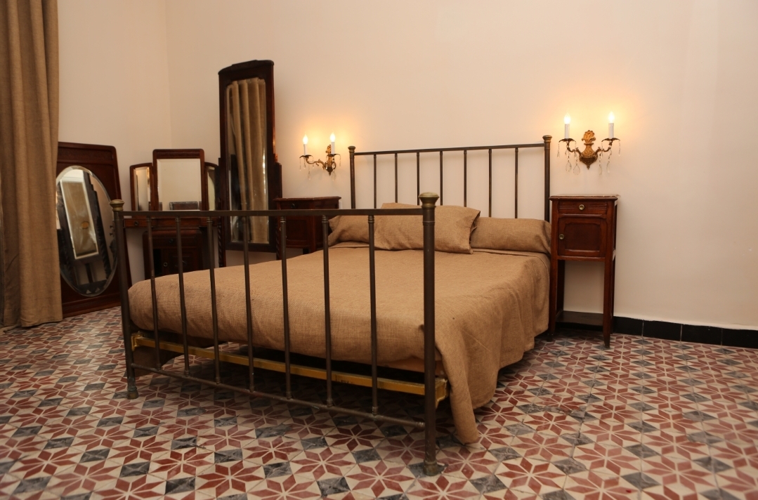 Hôtel de l'Étoile - Tour d'Hôtel